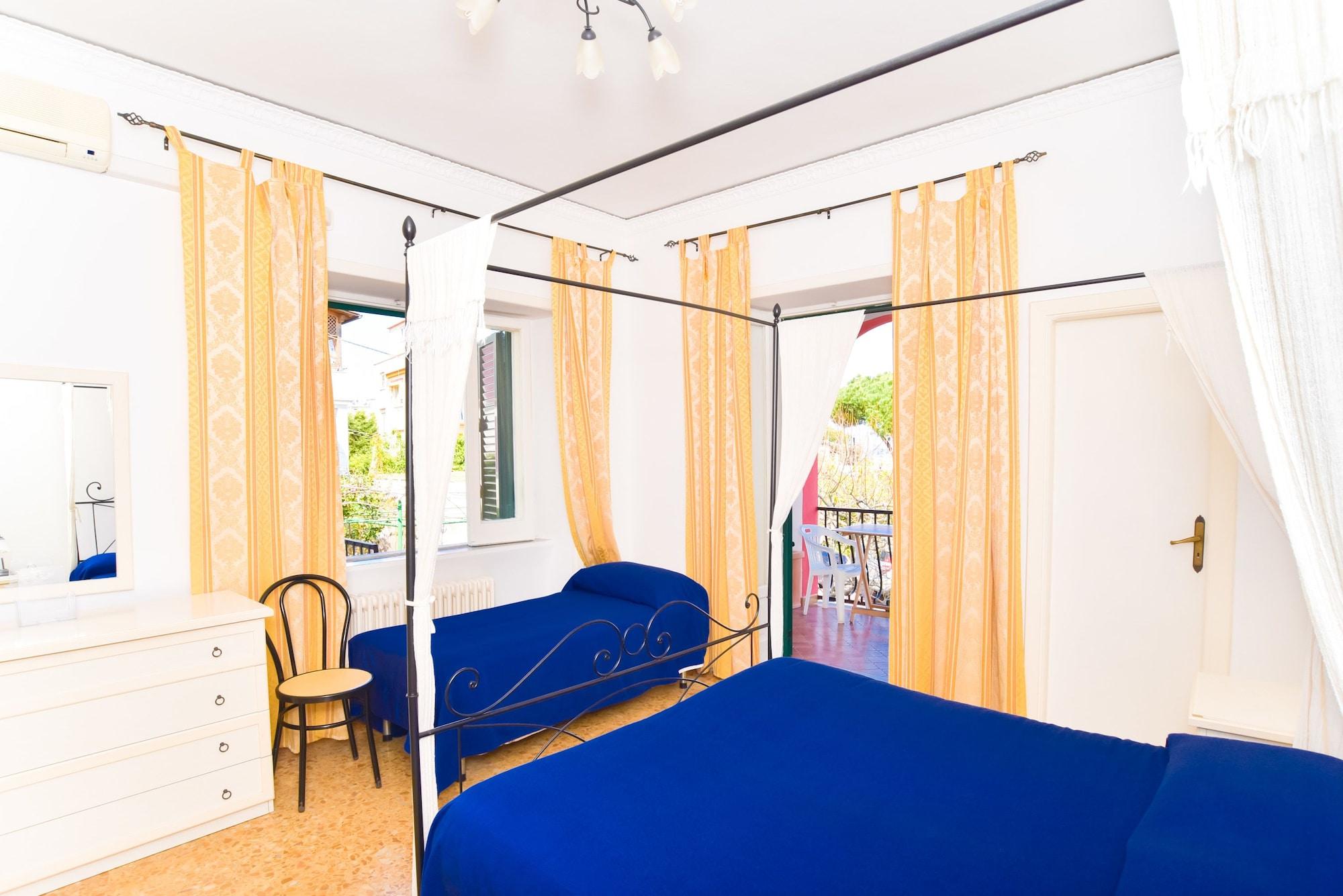 Charme Hotel La Villa Tina イスキア島 エクステリア 写真