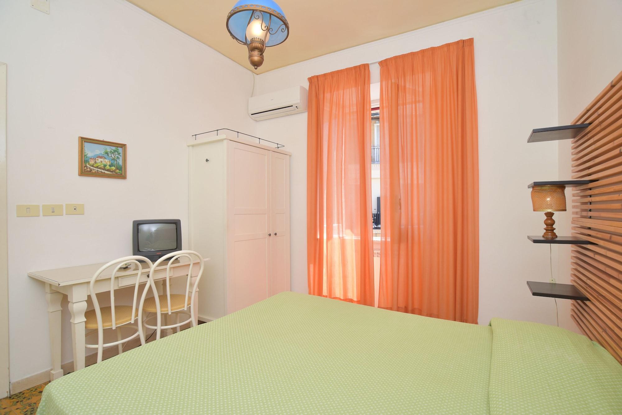 Charme Hotel La Villa Tina イスキア島 エクステリア 写真