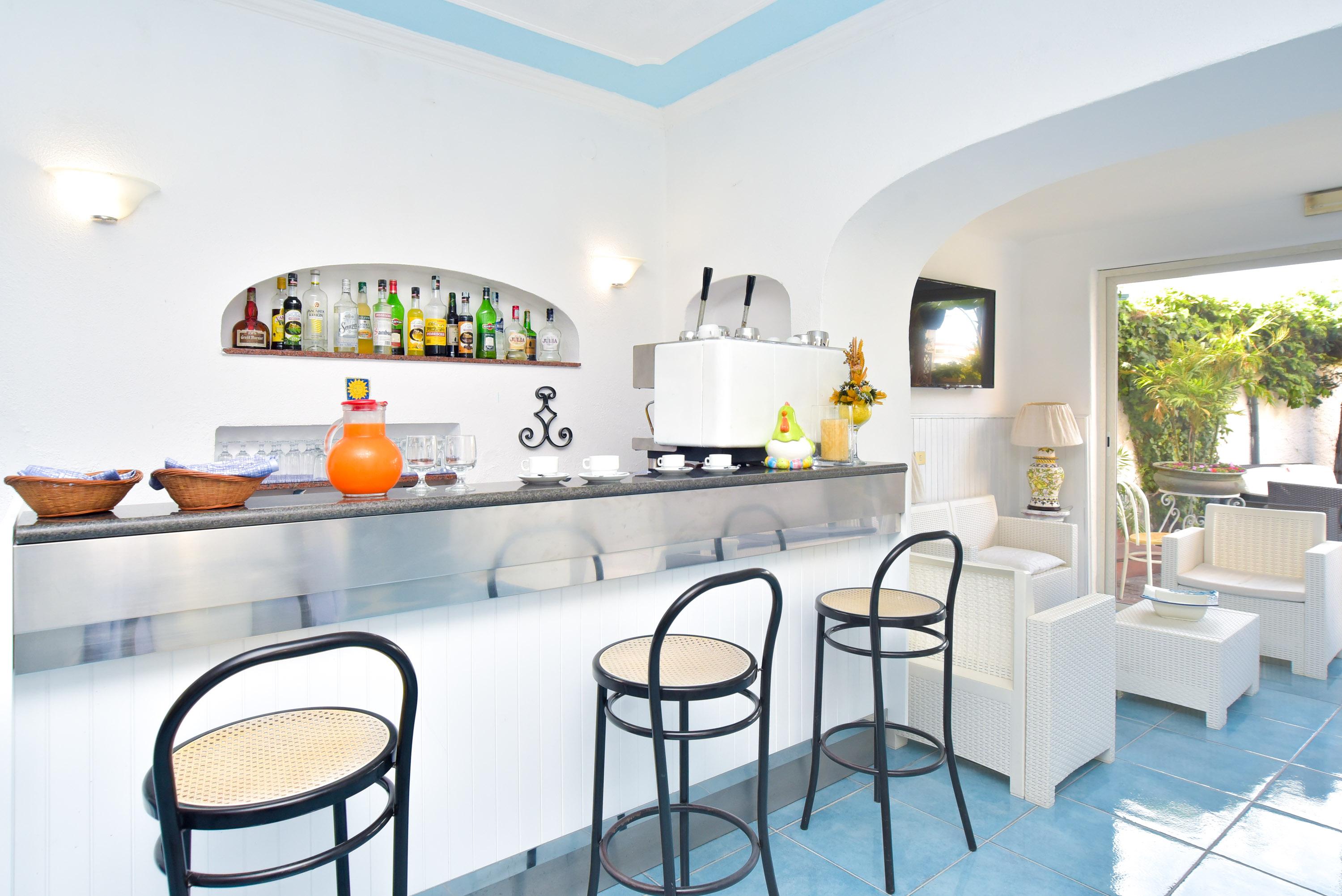 Charme Hotel La Villa Tina イスキア島 エクステリア 写真